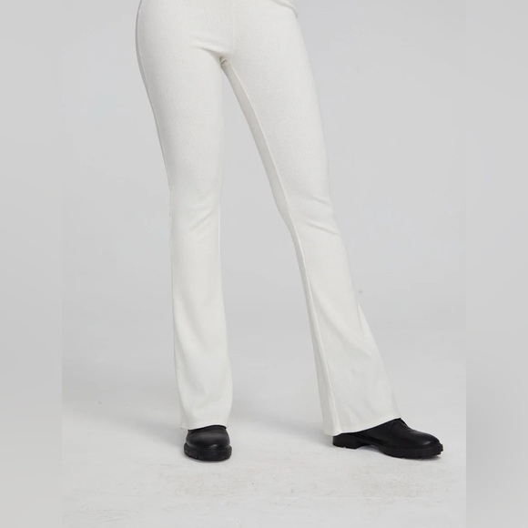 Chaser Tara Bright White Legging - Picture 4 of 4